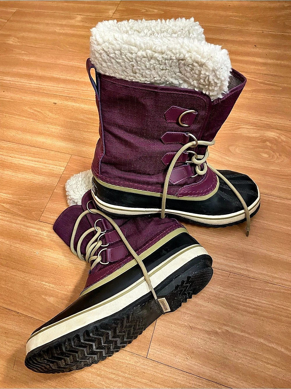 Sorel Winter Carnival Waterproof Snow Boots Waterproof Winter Boots Purple & bla